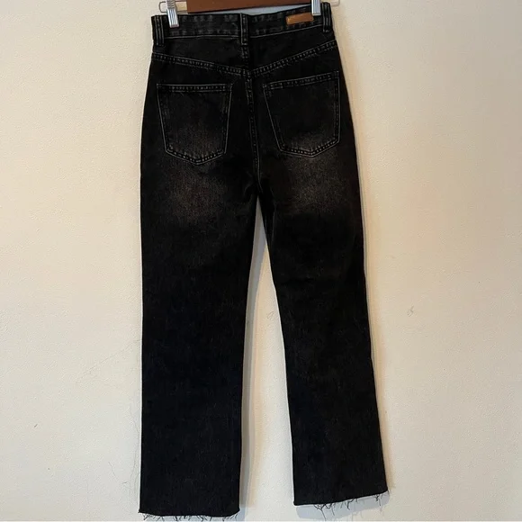 THATSSOFETCH Varski Semi-Wide Leg Black High Waisted Raw Hem Jeans - Picture 11 of 11